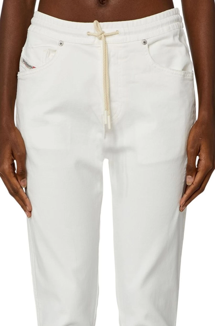 DIESEL Women's White Boyfriend Fit 2041 D-Fayza Joggjeans® 068Hx Relaxed Comfort Stretch Denim