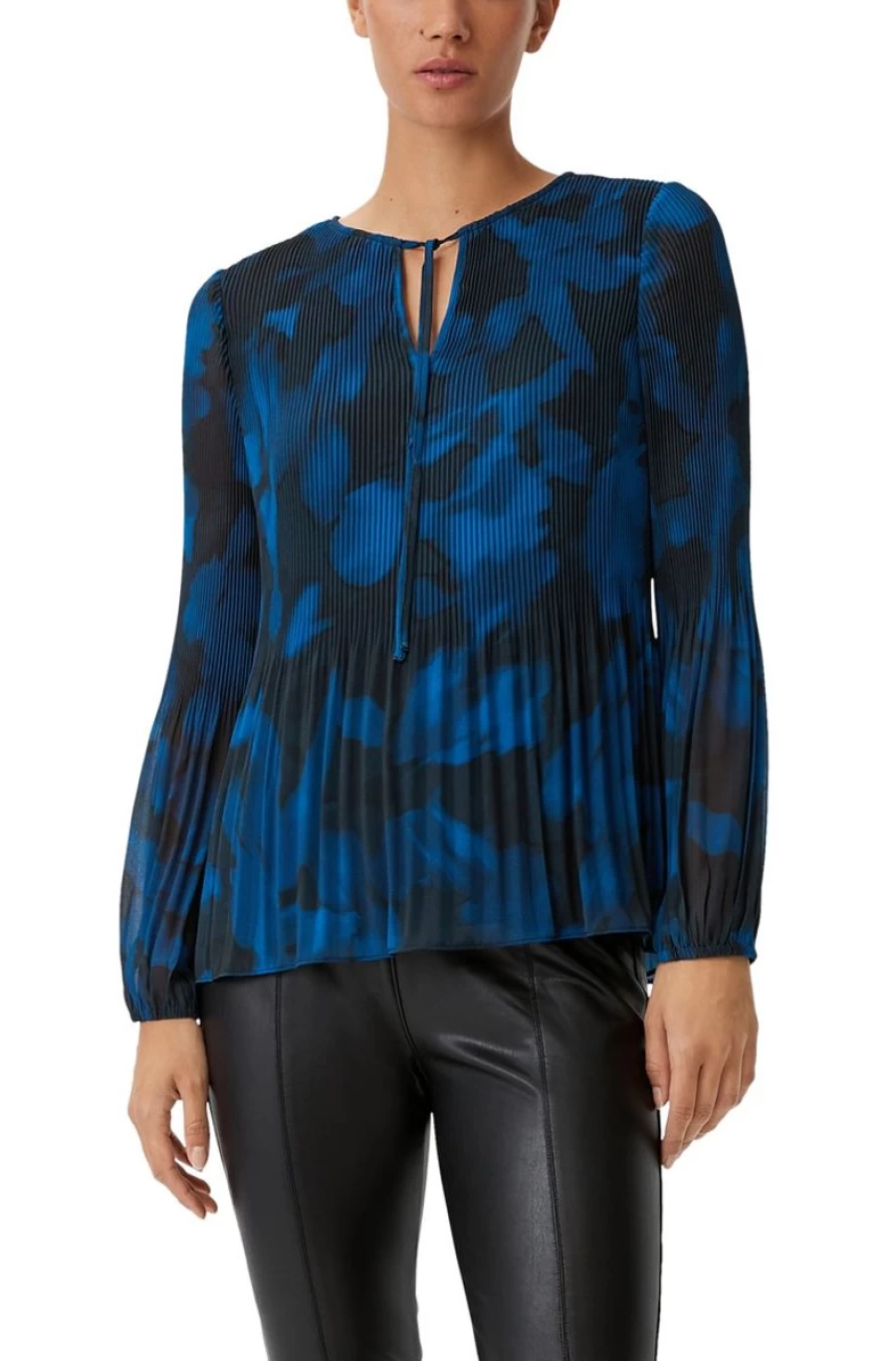 "COMMA Women's Elegant Chiffon Blouse with Delicate Pleats for Stylish Outfits"