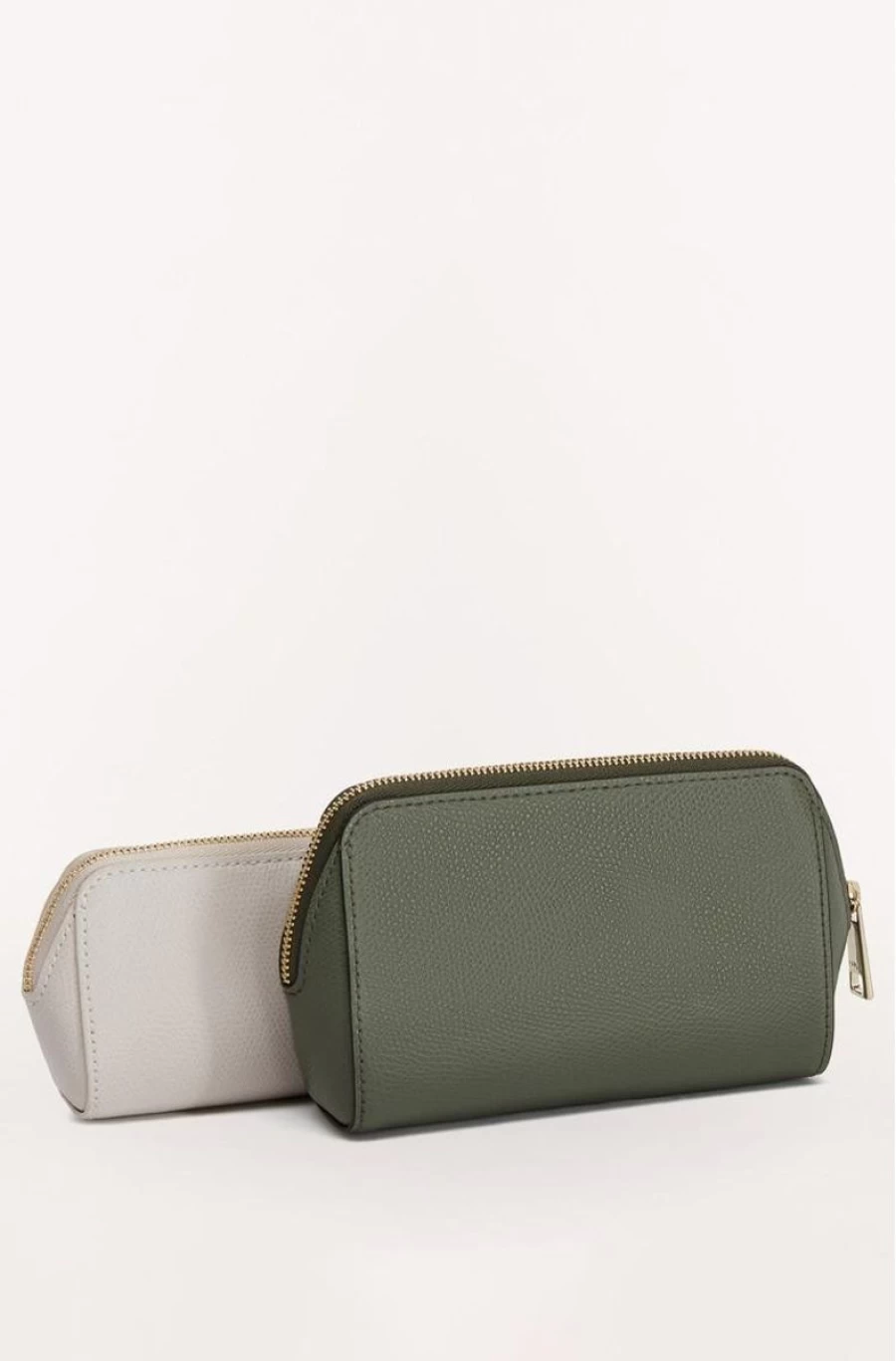 FURLA Women's Cosmetic Case Set - Stylish Makeup Bag Organizer Travel Essentials
