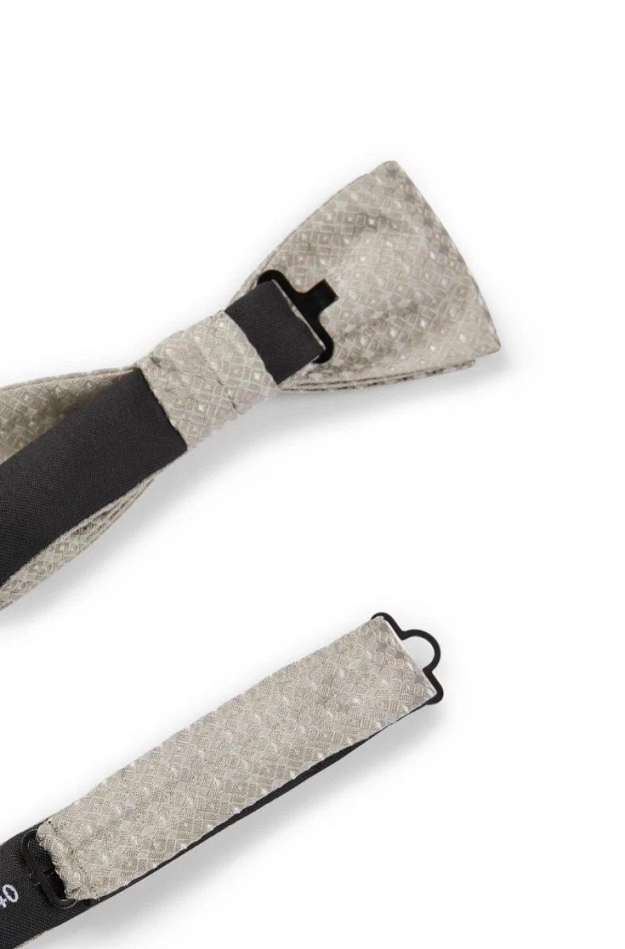 HUGO BOSS Men's Italian Silk Jacquard Bow Tie with Patterned Design