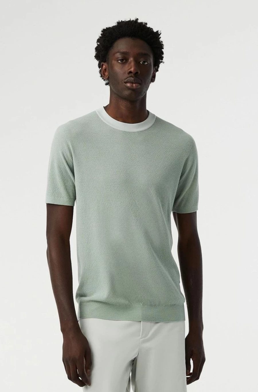 ALPHATAURI Men's Premium Flat Knit Cashmere Blend T-Shirt - Soft Luxury Tee