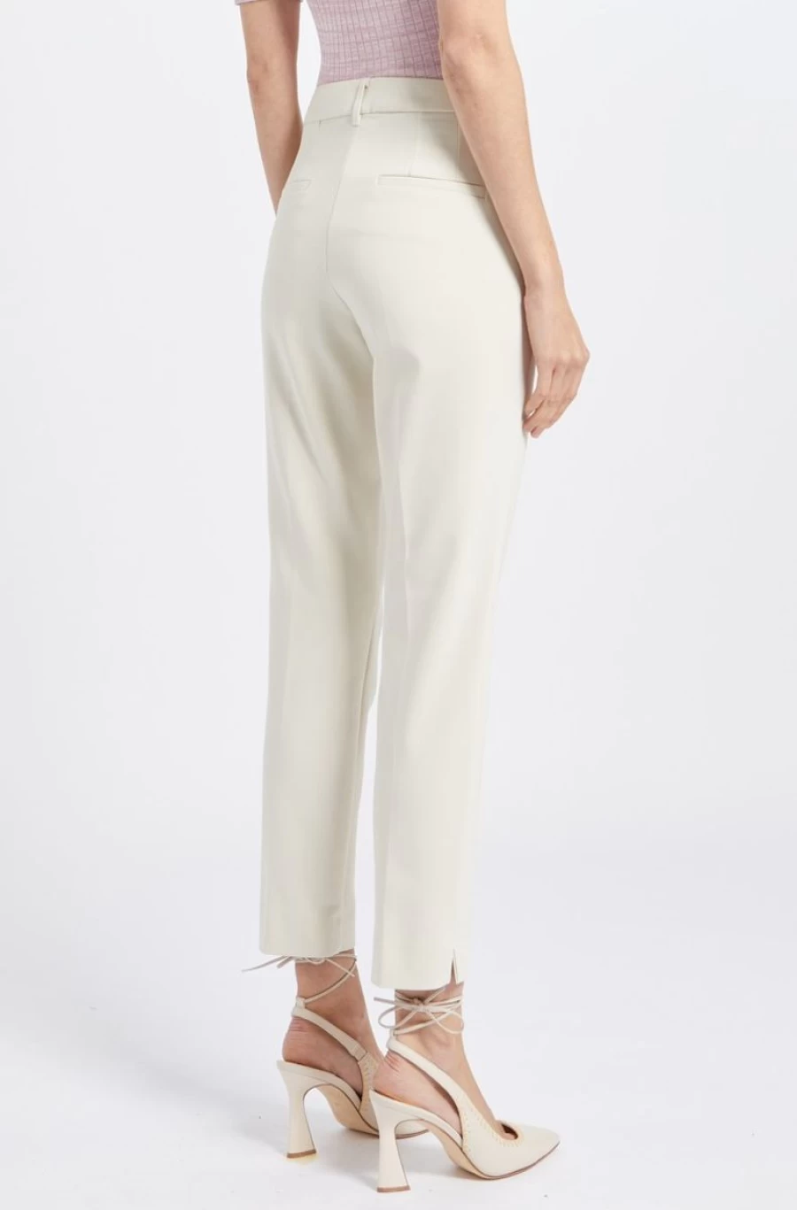 "Women's MARELLA Cropped Chino Trousers for Stylish Comfort"