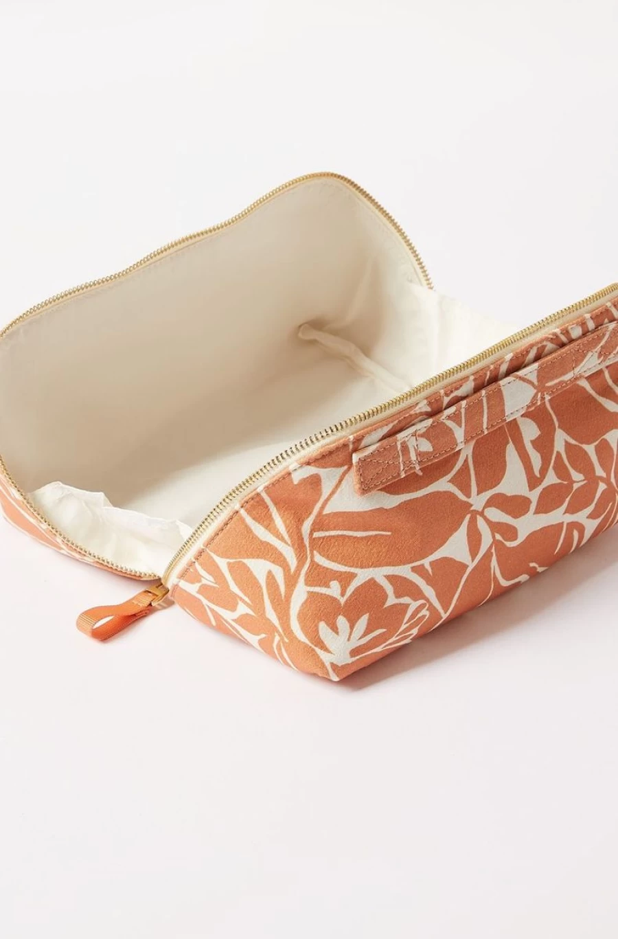 ETAM Women's Atya Travel Kit - Essential Toiletry Bag for Women Travel Accessories