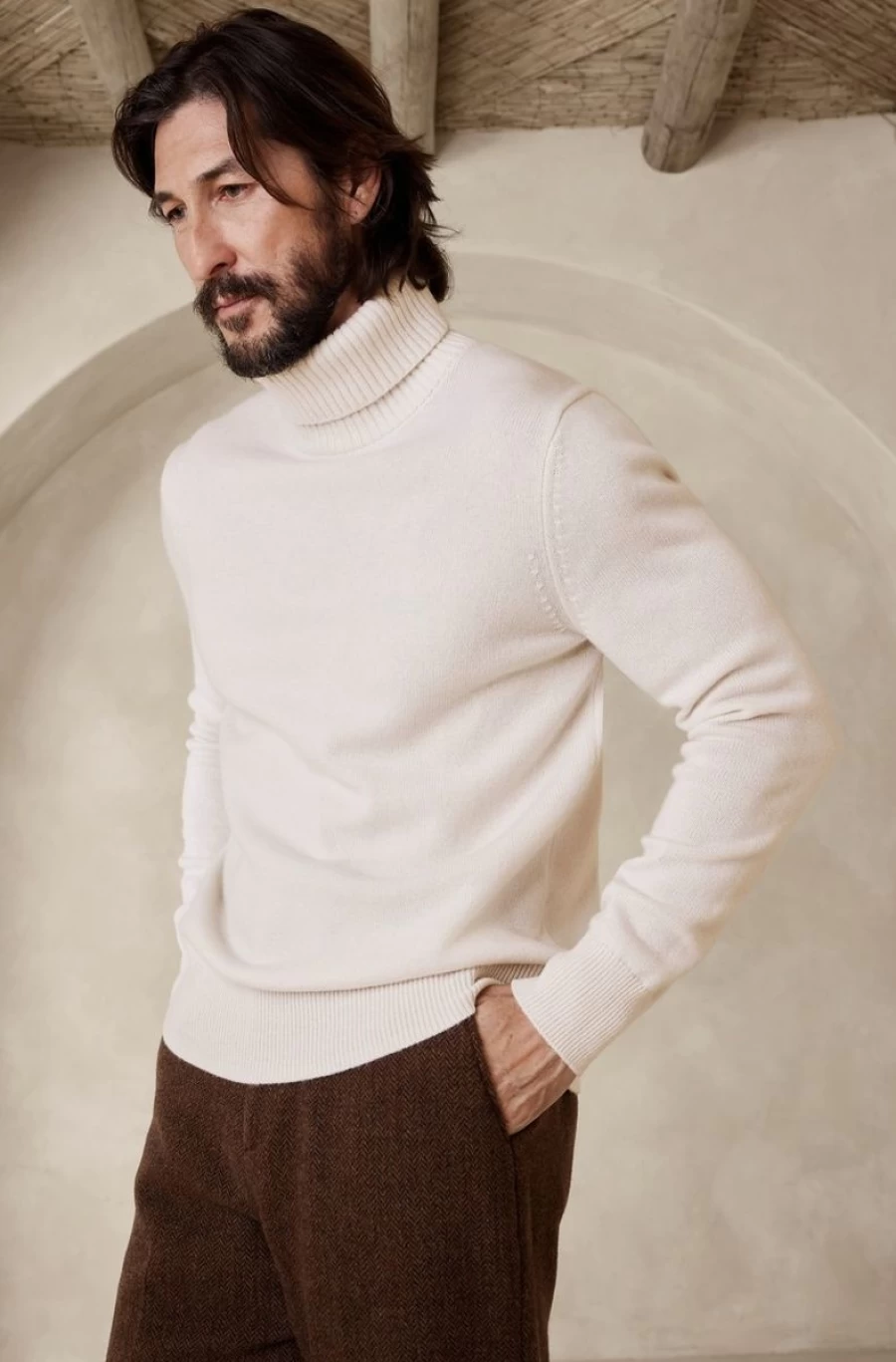 BANANA REPUBLIC Men's Jaime Merino Cashmere Turtleneck Sweater for Luxury Warmth
