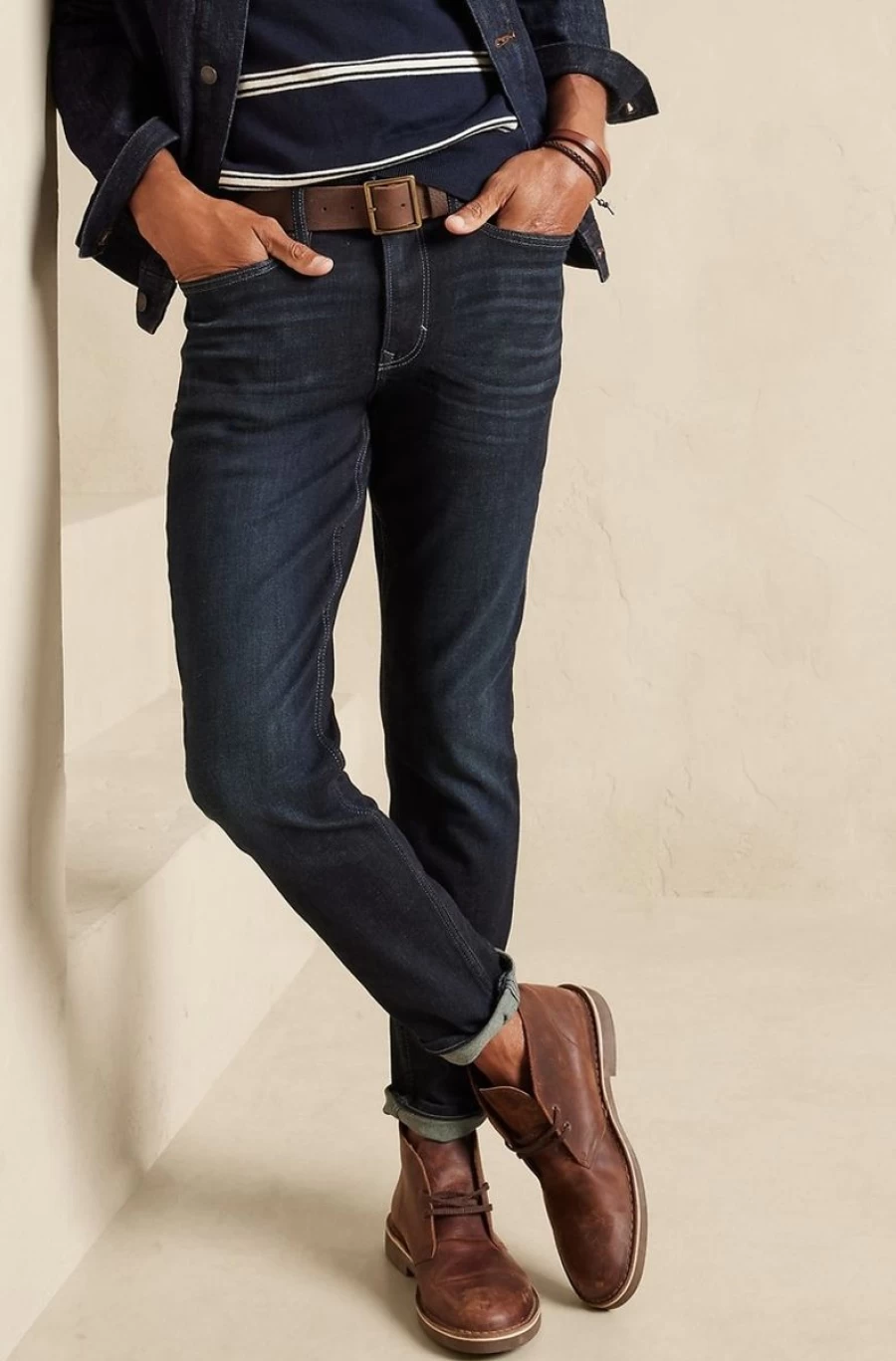 BANANA REPUBLIC Men's Slim Fit Travel Jeans in Washed Indigo for Comfort & Style