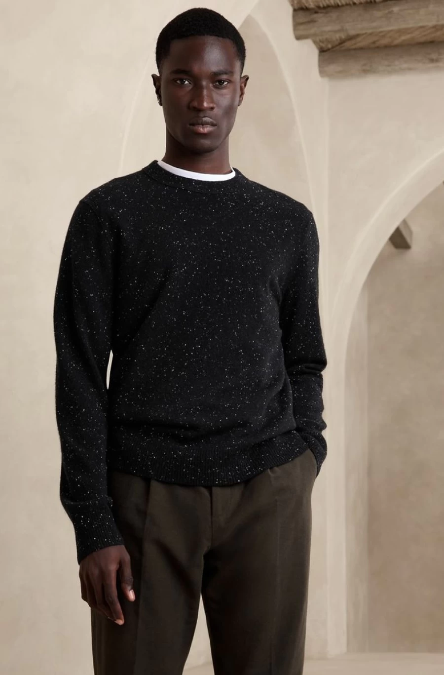 BANANA REPUBLIC Men's Alta Cashmere Crewneck Sweater - Soft Luxury Knit Pullover